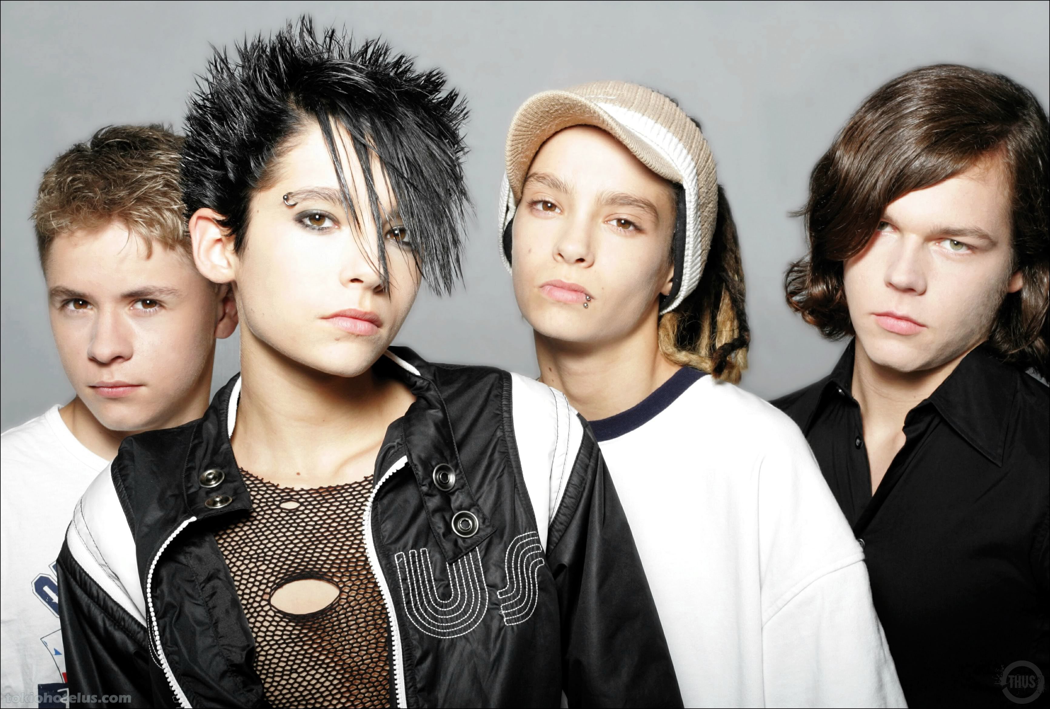 Немецкая группа парень. Группа Tokio Hotel. Токио хотел группа 2007. Tokio Hotel 2001 года. Tokio Hotel Bill 2007.